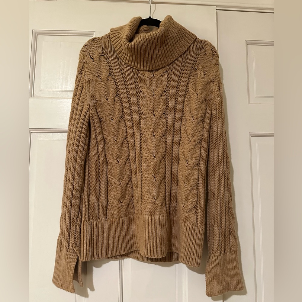 Banana republic sweater